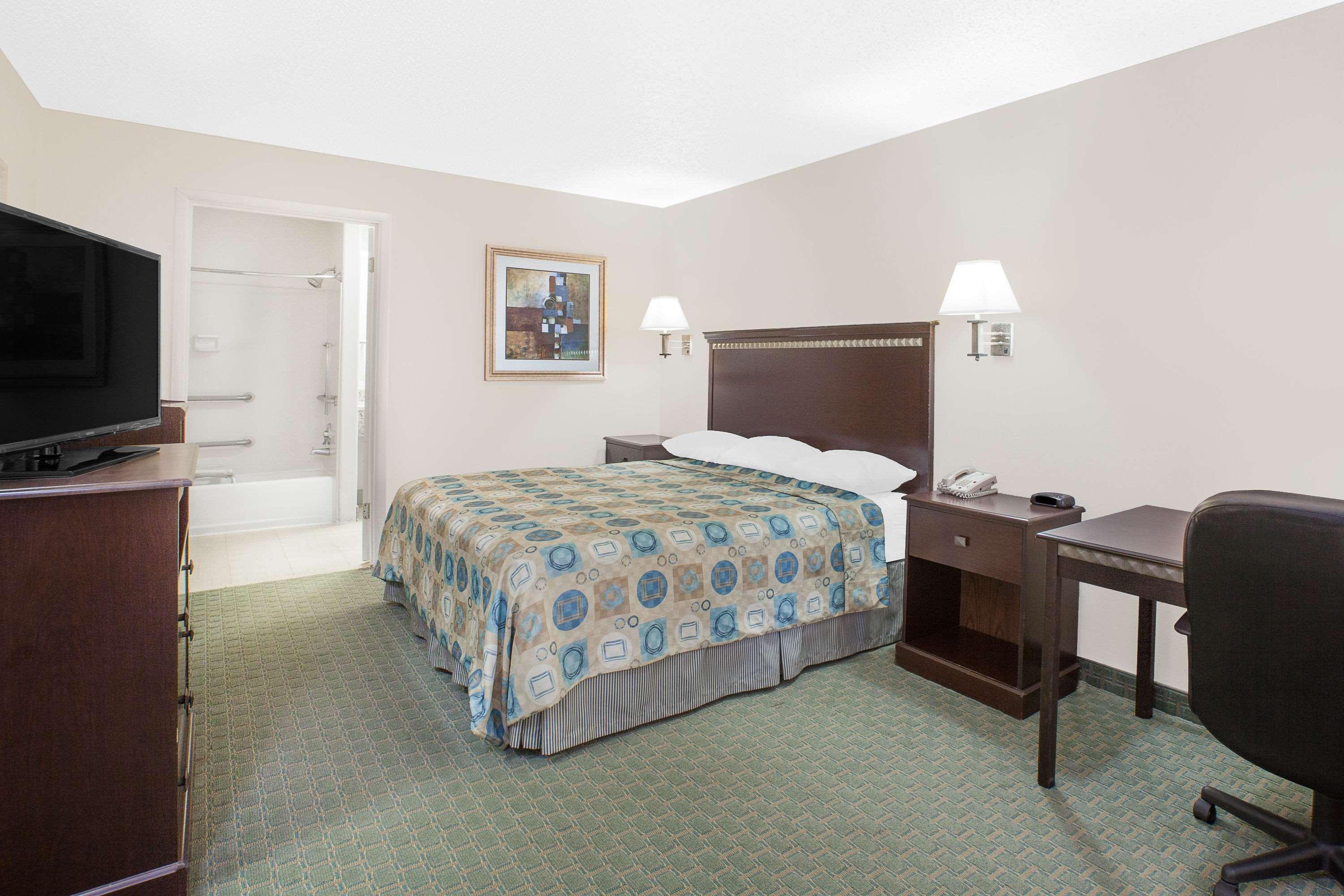 Super 8 By Wyndham Corpus Christi Hotel Екстериор снимка