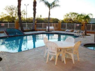 Super 8 By Wyndham Corpus Christi Hotel Екстериор снимка